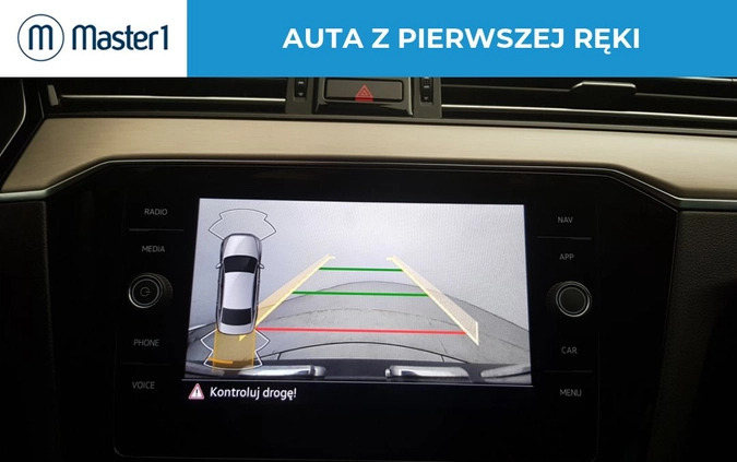 Volkswagen Passat cena 99850 przebieg: 145777, rok produkcji 2020 z Sieradz małe 191